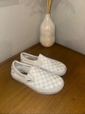 Vans Kids Cream Checkered Slip-On Sneakers